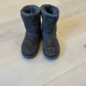 UGG Kid’s Gray Boots size 3